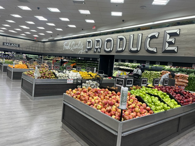 Find the Best Supermarket on Victory Blvd for Fresh Produce and More